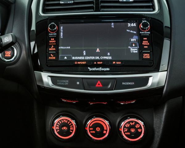 Фото Mitsubishi Outlander Sport I Рестайлинг 2 Внедорожник 5 дв.