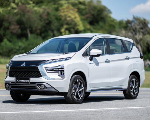 Фото Mitsubishi Xpander I Рестайлинг Внедорожник 5 дв.