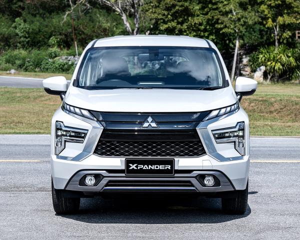 Фото Mitsubishi Xpander I Рестайлинг Внедорожник 5 дв.