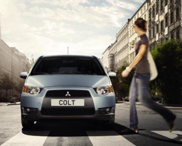 Фото Mitsubishi Colt VI (Z30) Рестайлинг Хэтчбек 5 дв.