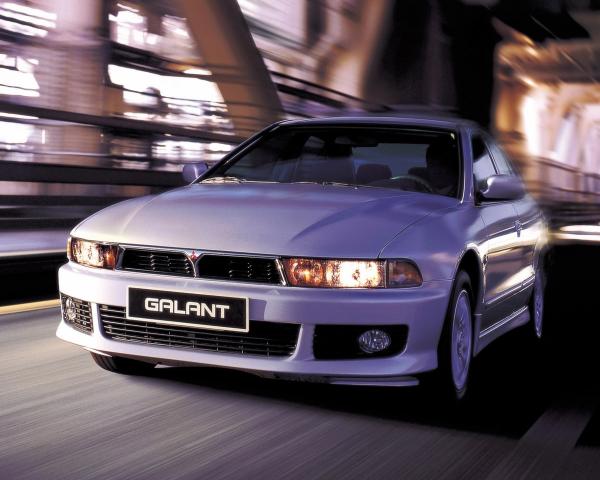 Фото Mitsubishi Galant VIII Рестайлинг Седан