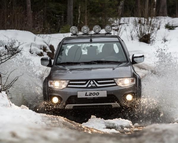 Фото Mitsubishi L200 IV Рестайлинг Пикап Двойная кабина