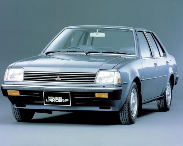 Фото Mitsubishi Lancer III Седан