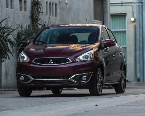 Фото Mitsubishi Mirage VI Рестайлинг Хэтчбек 5 дв.