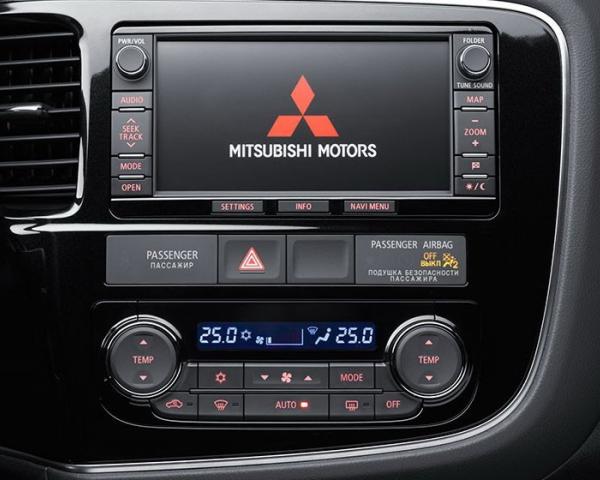 Фото Mitsubishi Outlander III Внедорожник 5 дв.