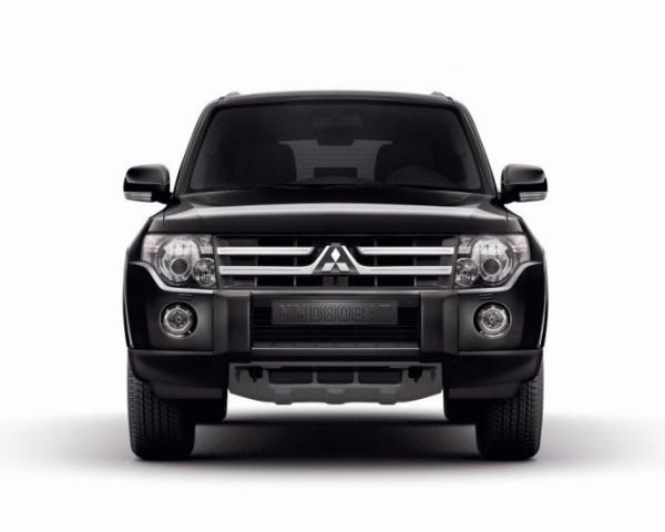 Фото Mitsubishi Pajero IV Внедорожник 5 дв.