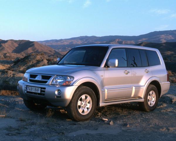 Фото Mitsubishi Pajero III Рестайлинг Внедорожник 5 дв.