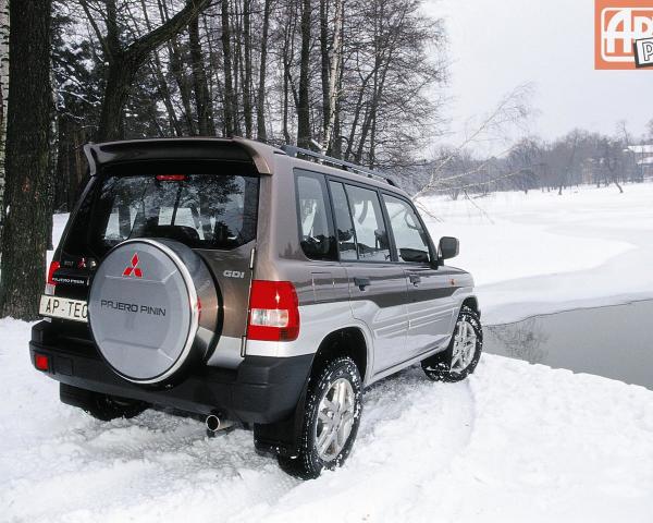 Фото Mitsubishi Pajero Pinin I Внедорожник 5 дв.