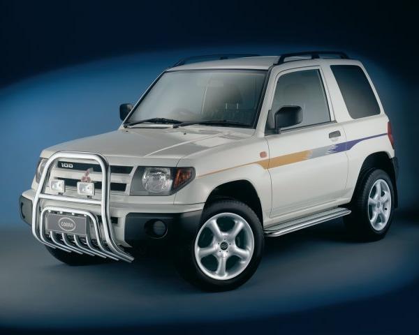 Фото Mitsubishi Pajero Pinin I Внедорожник 3 дв.