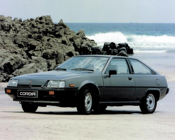 Фото Mitsubishi Cordia I Хэтчбек 3 дв.