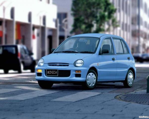 Фото Mitsubishi Minica VII Хэтчбек 5 дв.