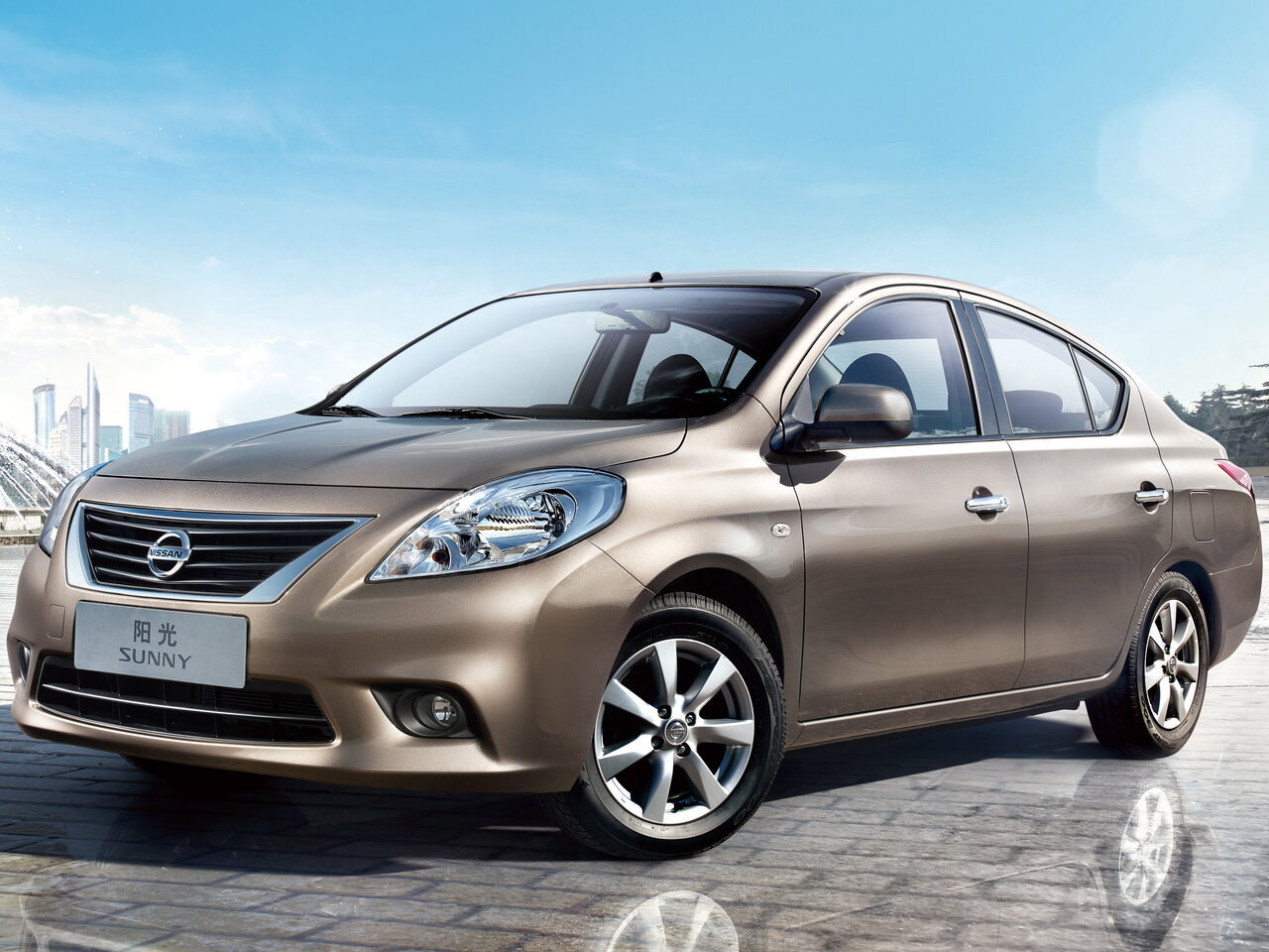 Фото Nissan Sunny N17