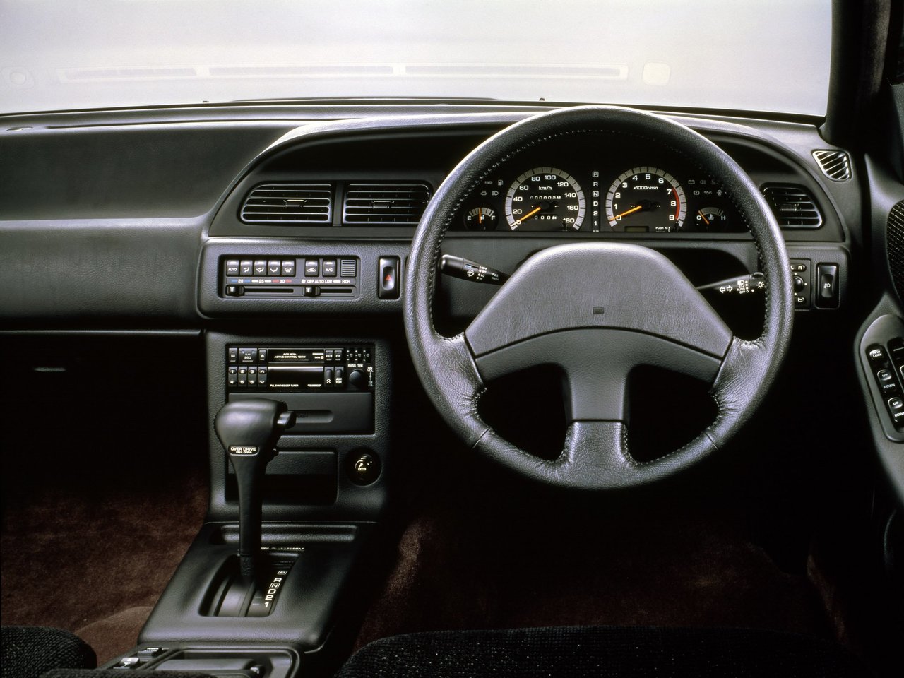 Фото Nissan Cefiro I (A31)