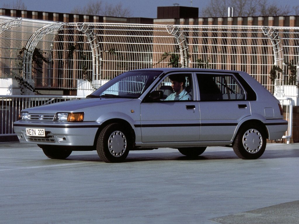 Характеристики 1.7 MT Дизель, Передний привод, Механика, 54 л.с. Nissan  Sunny Н13 1986 - 1991, Хэтчбек 5 дв.