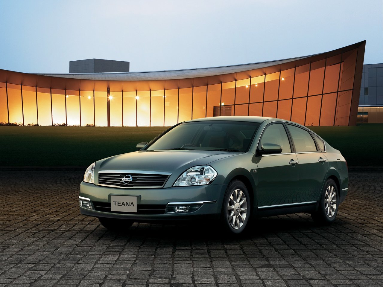 Характеристики 3.5 CVT Бензин, Передний привод, Вариатор, 231 л.с. Nissan  Teana 1 поколение Рестайлинг 2005 - 2008, Седан