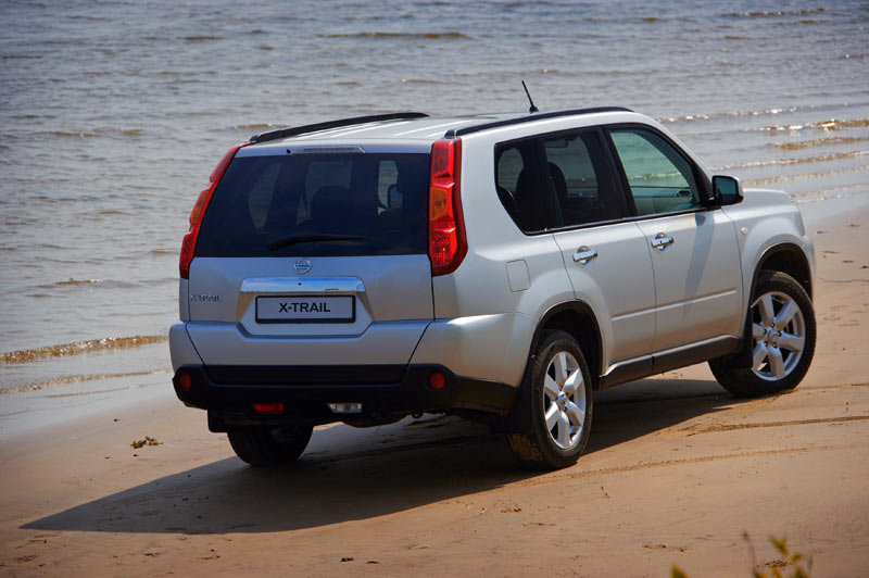 Фото Nissan X-Trail II