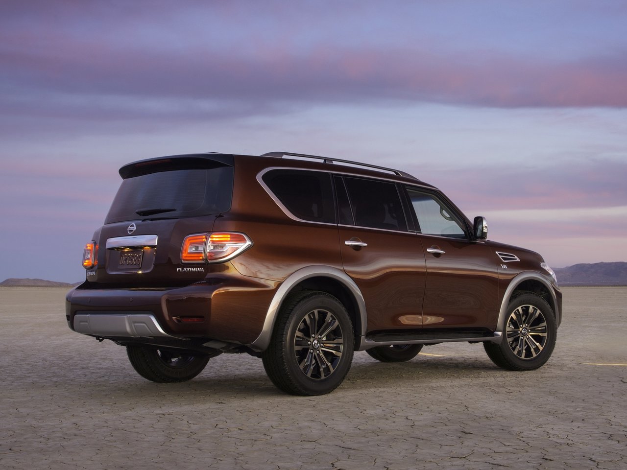 Фото Nissan Armada II