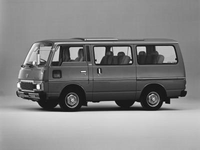 Фото Nissan Caravan II (E23) Минивэн