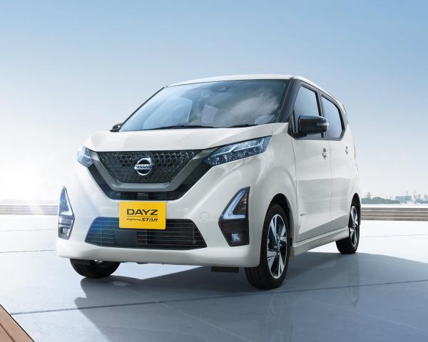 Фото Nissan Dayz II Рестайлинг Хэтчбек 5 дв.