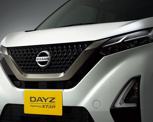 Фото Nissan Dayz II Рестайлинг Хэтчбек 5 дв.