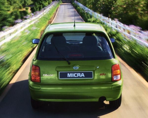 Фото Nissan Micra II (K11) Хэтчбек 3 дв.
