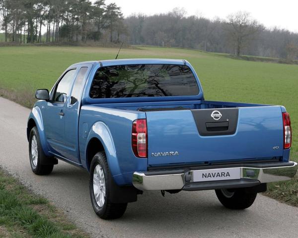 Фото Nissan Navara (Frontier) III (D40) Рестайлинг Пикап Полуторная кабина