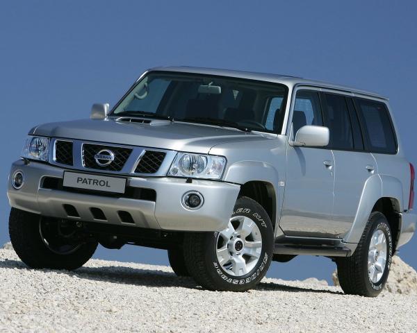 Фото Nissan Patrol V (Y61) Рестайлинг Внедорожник 5 дв.