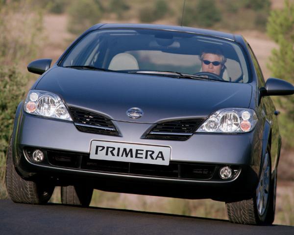 Фото Nissan Primera III (P12) Хэтчбек 5 дв.