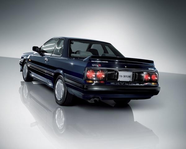 Фото Nissan Skyline VII (R31) Купе