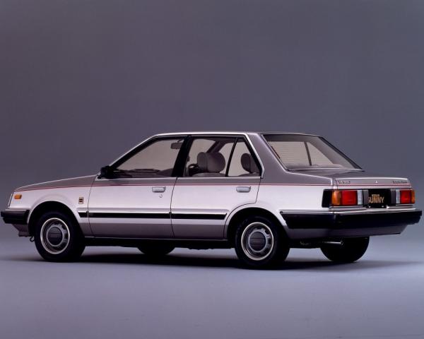 Фото Nissan Sunny B11 Седан