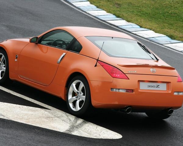 Фото Nissan 350Z I Рестайлинг Купе