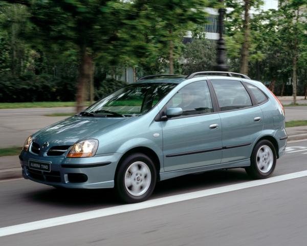 Фото Nissan Almera Tino I Рестайлинг Минивэн