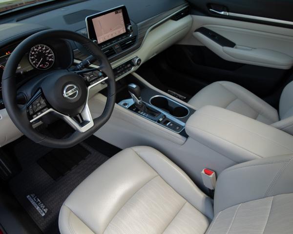 Фото Nissan Altima VI (L34) Седан