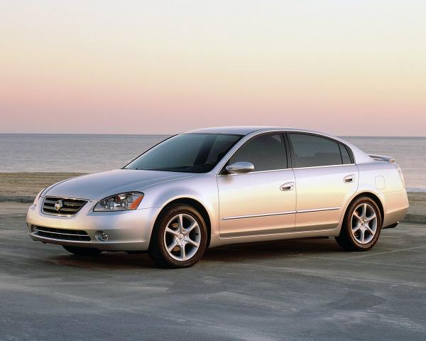 Фото Nissan Altima III (L31) Седан