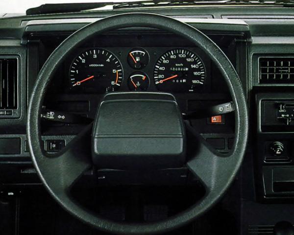 Фото Nissan Datsun D21 Пикап Полуторная кабина King Cab