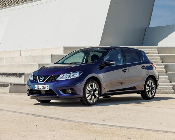 Фото Nissan Pulsar VI (C13) Хэтчбек 5 дв.