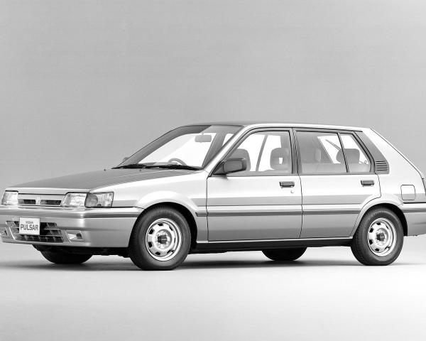 Фото Nissan Pulsar IV (N14) Хэтчбек 5 дв.