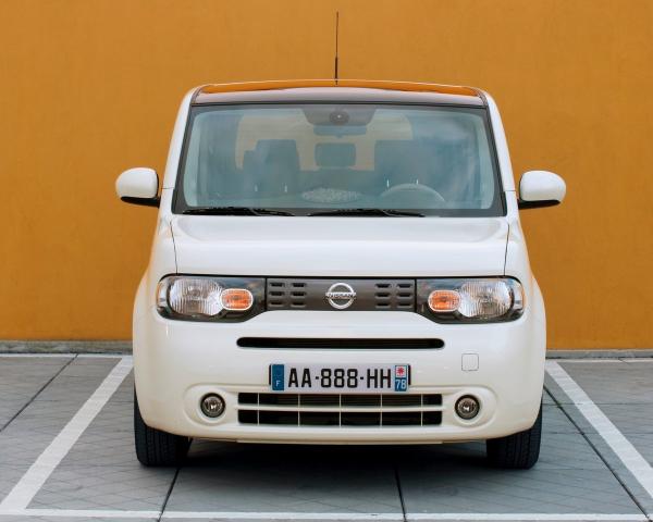 Фото Nissan Cube III (Z12) Компактвэн