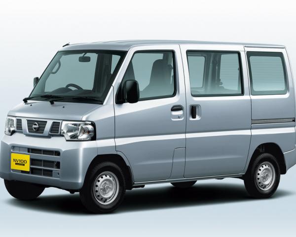 Фото Nissan NV100 Clipper I Рестайлинг 2 Микровэн