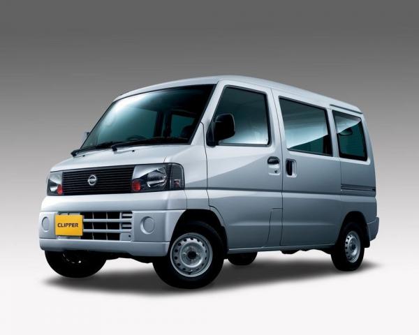 Фото Nissan NV100 Clipper I Микровэн