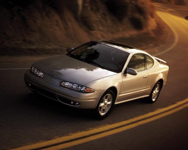 Фото Oldsmobile Alero I Купе