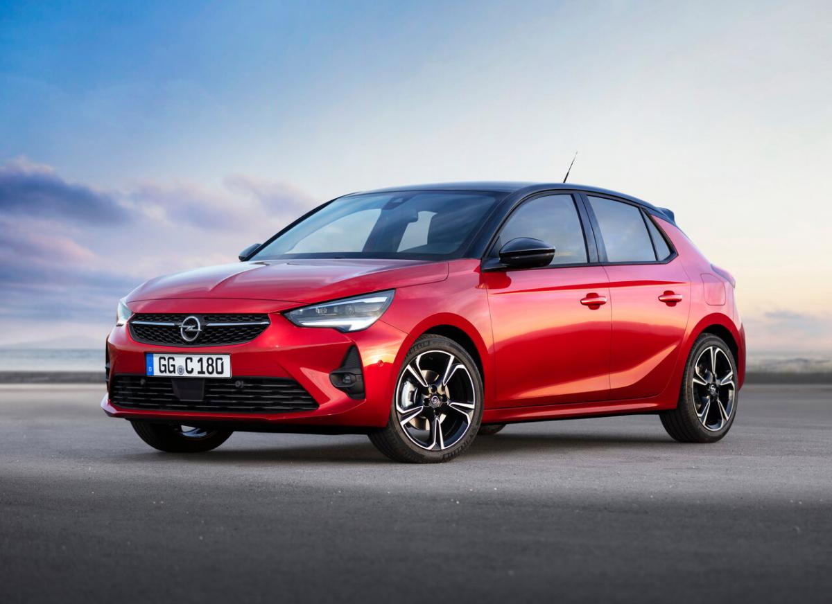 Сравнение Опель Астра и Опель Корса, что лучше Opel Astra или Opel Corsa