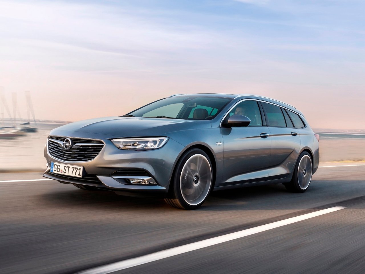 Фото Opel Insignia II