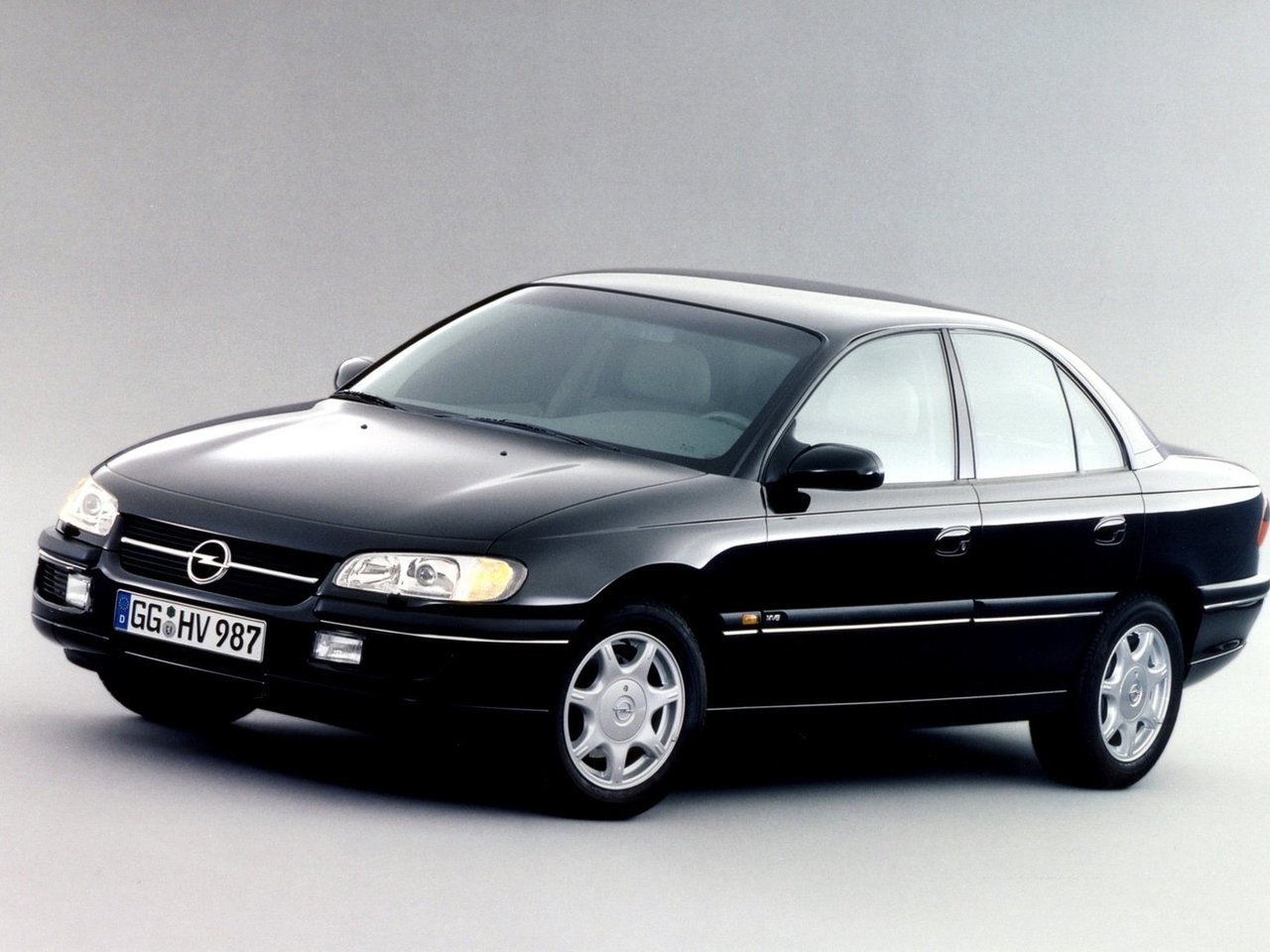 Фото Opel Omega B