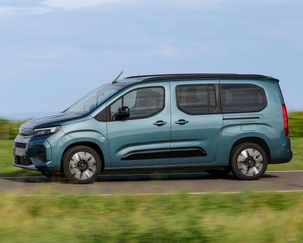 Фото Opel Combo E Рестайлинг Компактвэн XL