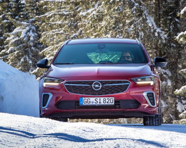 Фото Opel Insignia II Рестайлинг Универсал 5 дв.