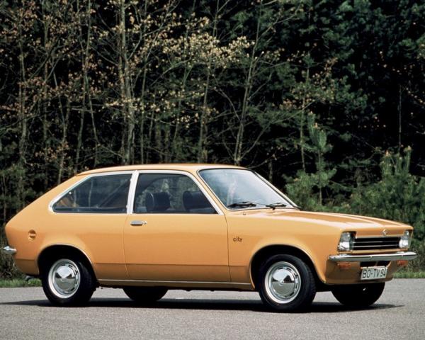 Фото Opel Kadett C Хэтчбек 3 дв.