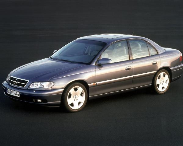 Фото Opel Omega B Рестайлинг Седан