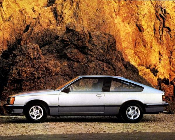 Фото Opel Monza I Хэтчбек 3 дв.