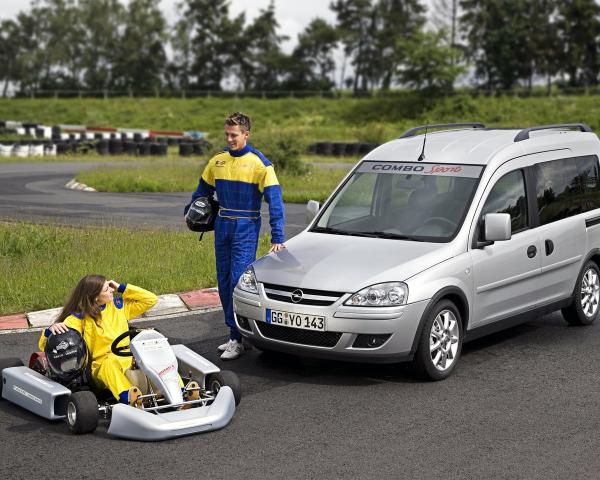 Фото Opel Combo C Рестайлинг Компактвэн